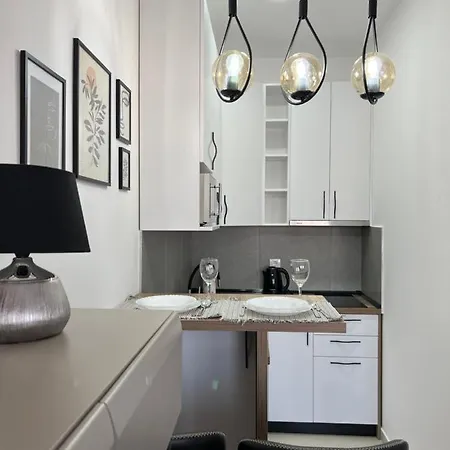 Charlie Private Parking Appartement Novi Sad