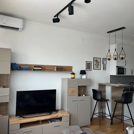 Charlie Private Parking Novi Sad