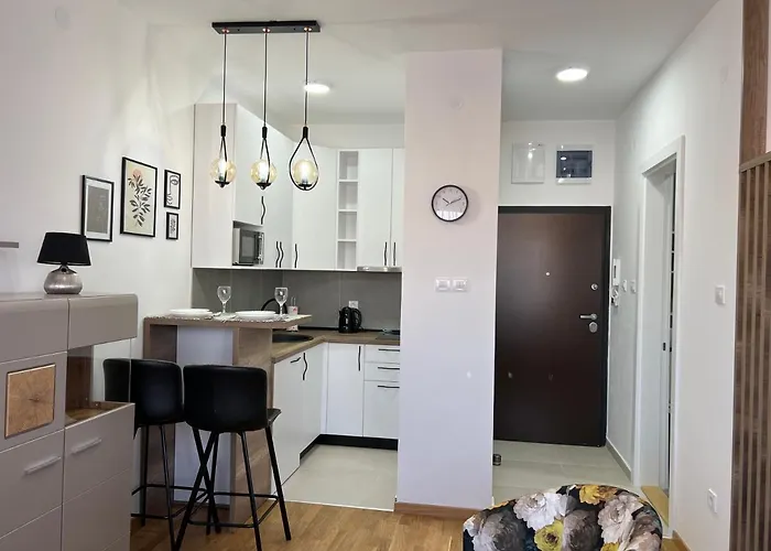 Lägenhet Charlie Private Parking