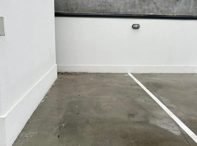 Charlie Private Parking