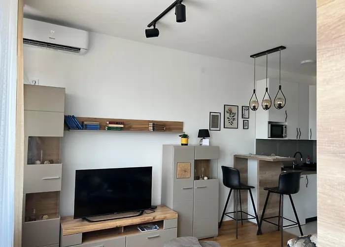 Charlie Private Parking Novi Sad